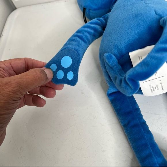 Kohl's Pete the Cat by James Dean plush animal - Picture 5 of 7